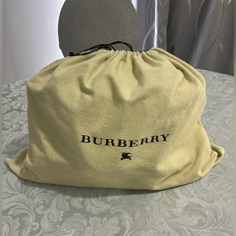 Burberry Tote Bag - Picture 2 of 14